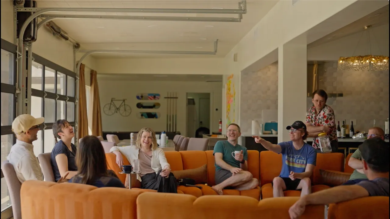 kntext team video preview